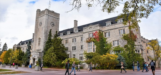 Đại học Guelph, Ontario - Học bổng lên đến $20.500 CAD