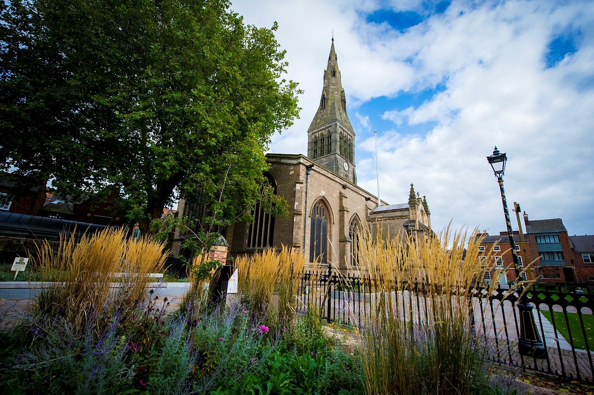 /img/newses/origin/leicester-cathedral.jpg