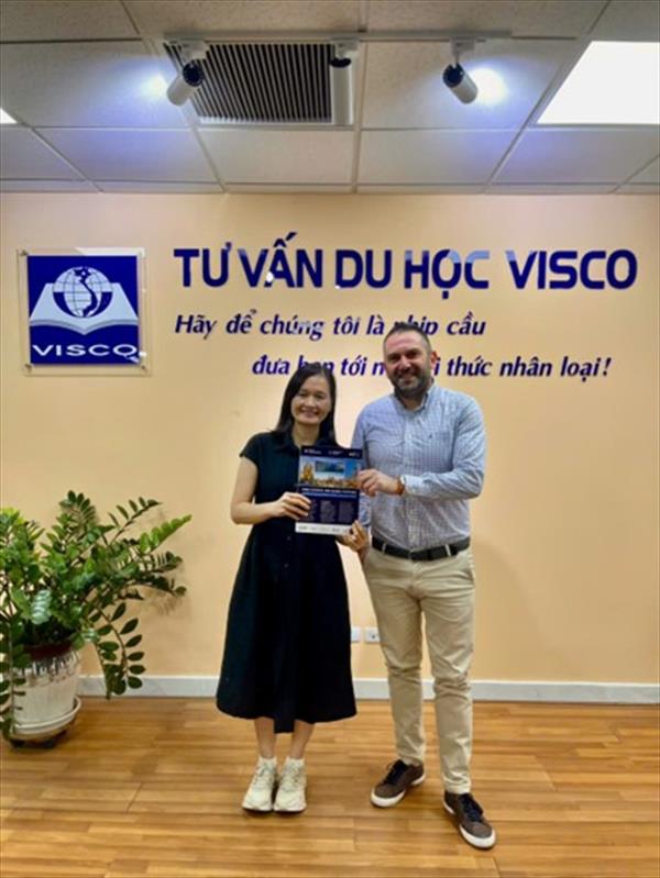 /img/newses/origin/visco_hoc-tap-voi-iig-hoc-vien-quoc-te-geneva-de-lam-viec-voi-un-geneva-65555-20268198574.jpeg