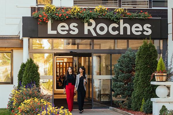 /img/newses/origin/visco_les-roches-va-cac-chuong-trinh-cu-nhan-20261029114455.jpeg