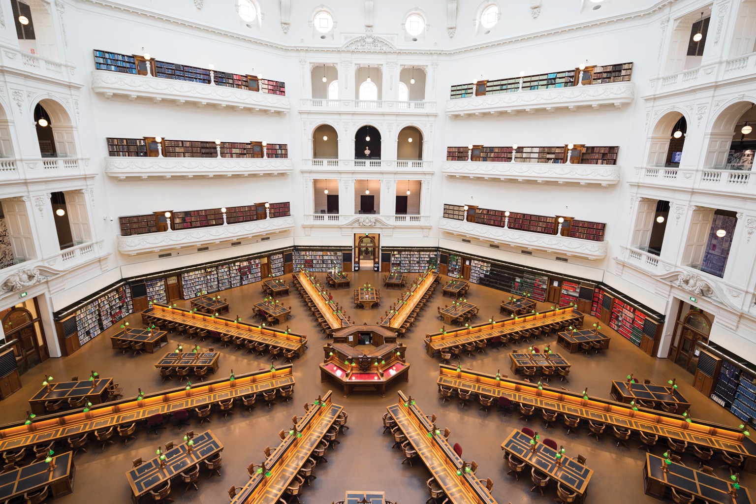 thư viện bang Victoria thành phố Melbourne